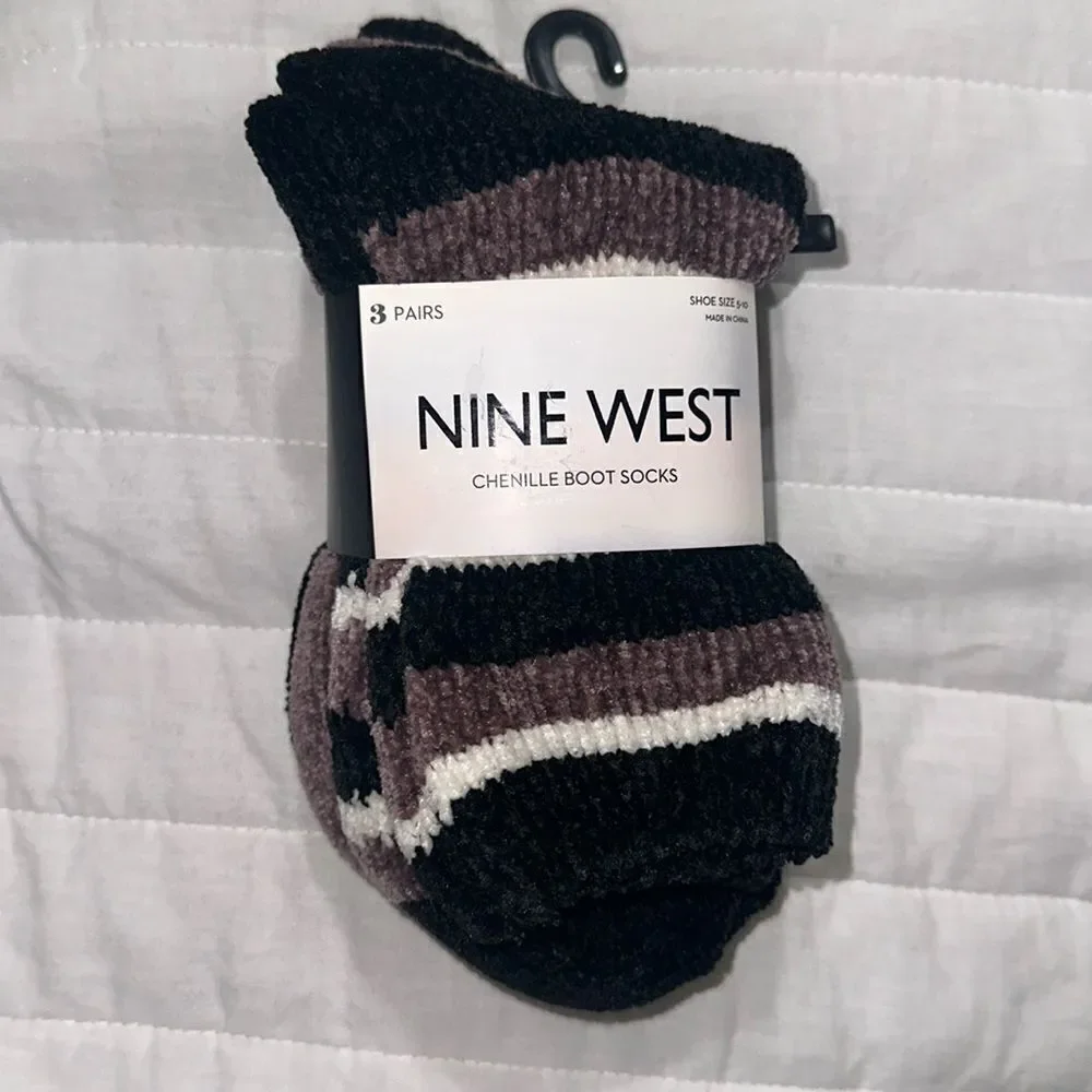 Nine West Ladies 3 Pk Chenille Boot Socks Ivory Black Mauve White Stripes